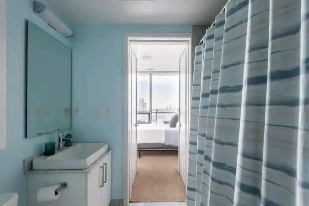 شقة تورونتو Modern One Room, Cn Tower View, Free Parking