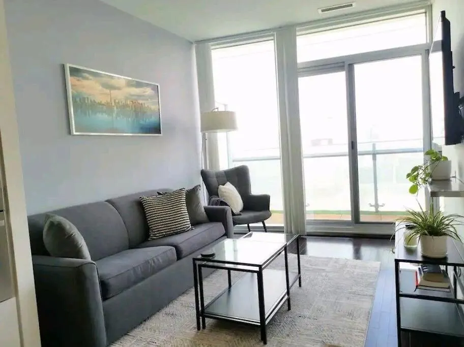 شقة تورونتو Modern One Room, Cn Tower View, Free Parking